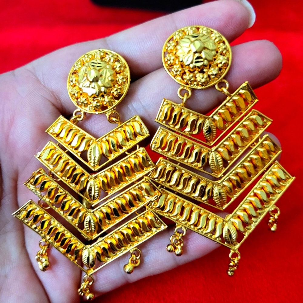 Goldplated bollywood Indian earrings